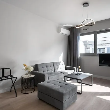 شقة Lux Locals 1 By Luxlikehome